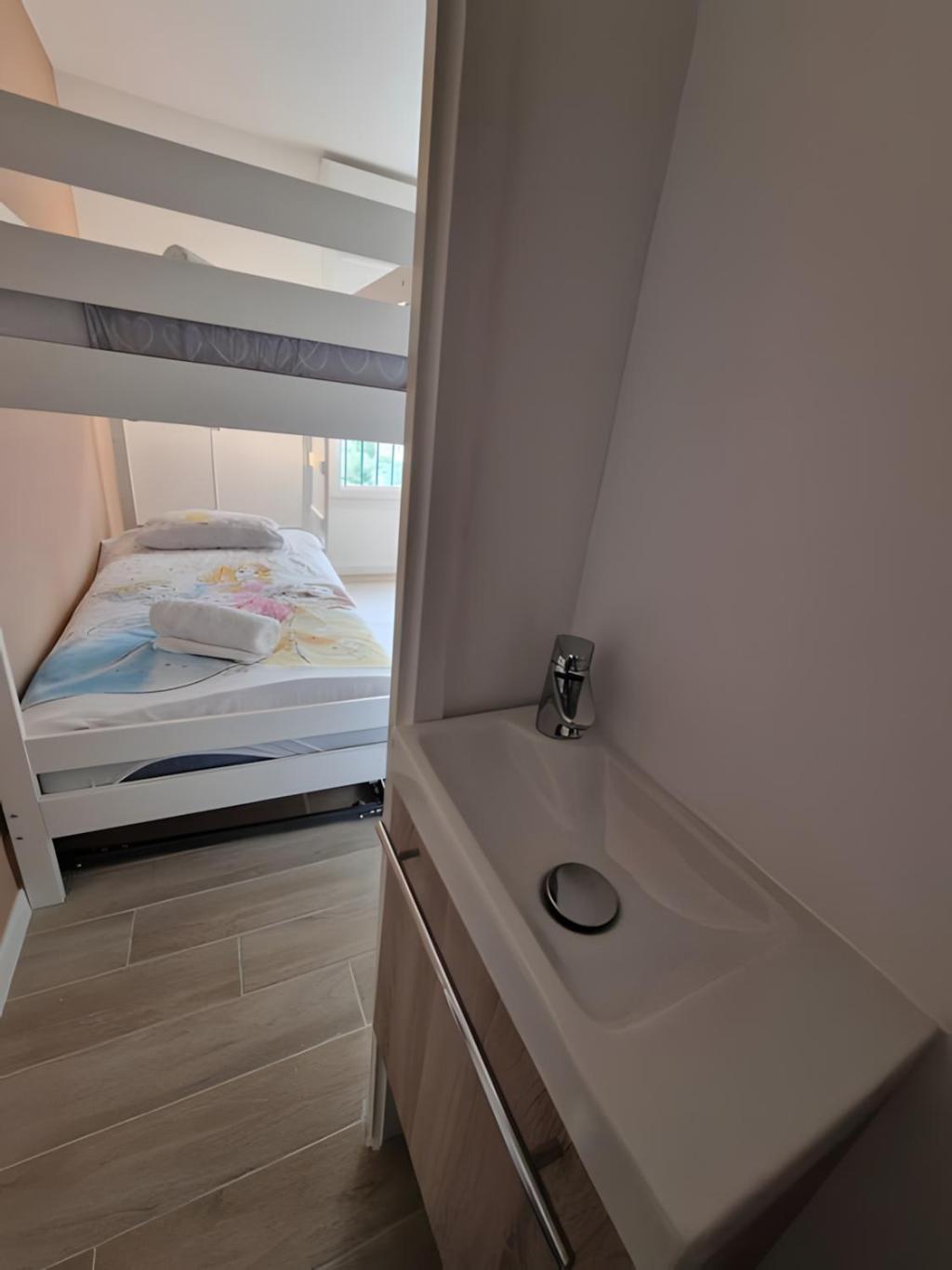 Appartement 3 Chambres, 9P, Hyper Centre Disney Chessy  Bagian luar foto